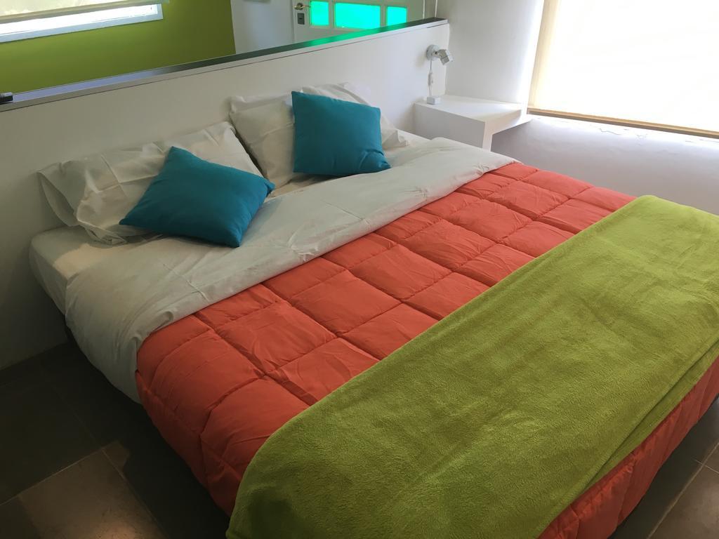 Latorre Aparts El Calafate Habitación foto